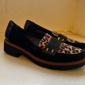 Dr. Scholl’s cheetah print loafers